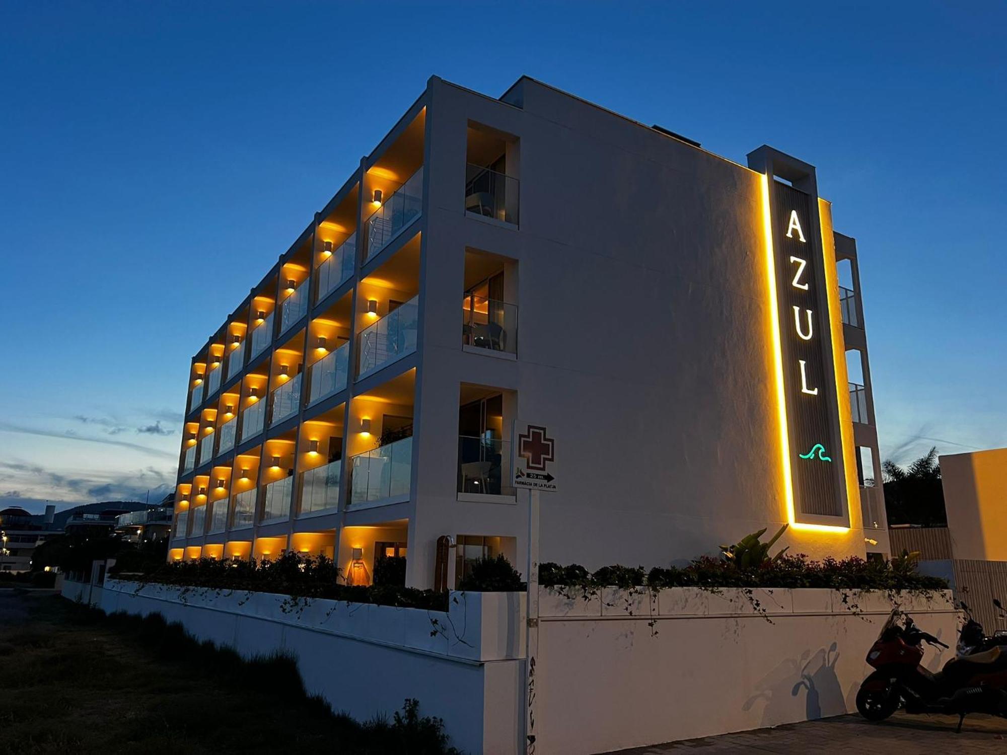 Apartamentos Azul Кастельдефельс Экстерьер фото