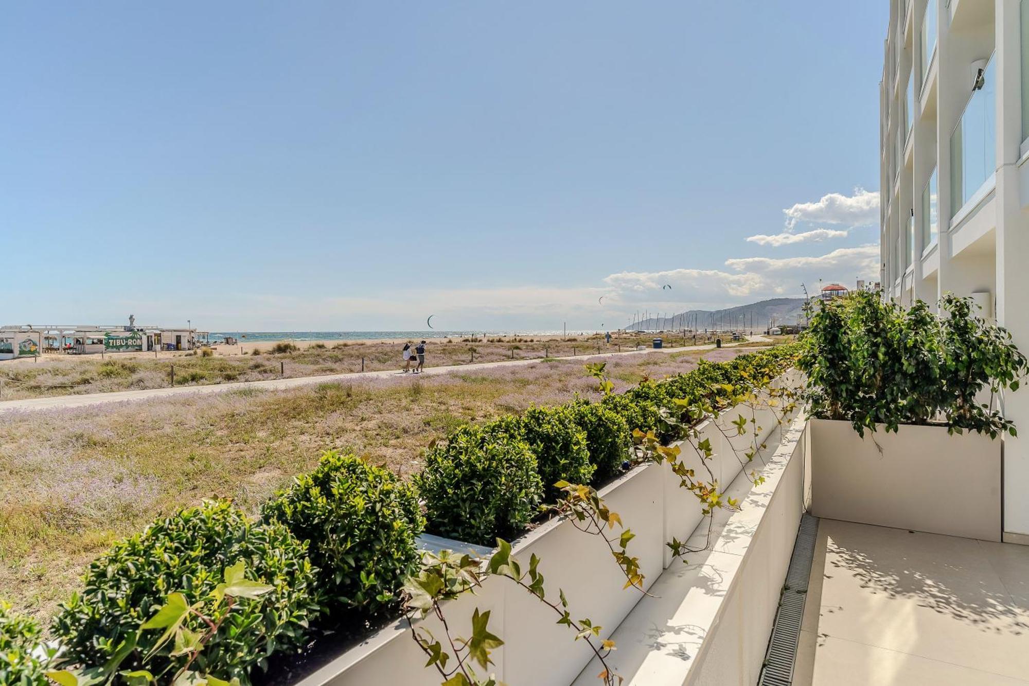 Apartamentos Azul Кастельдефельс Экстерьер фото