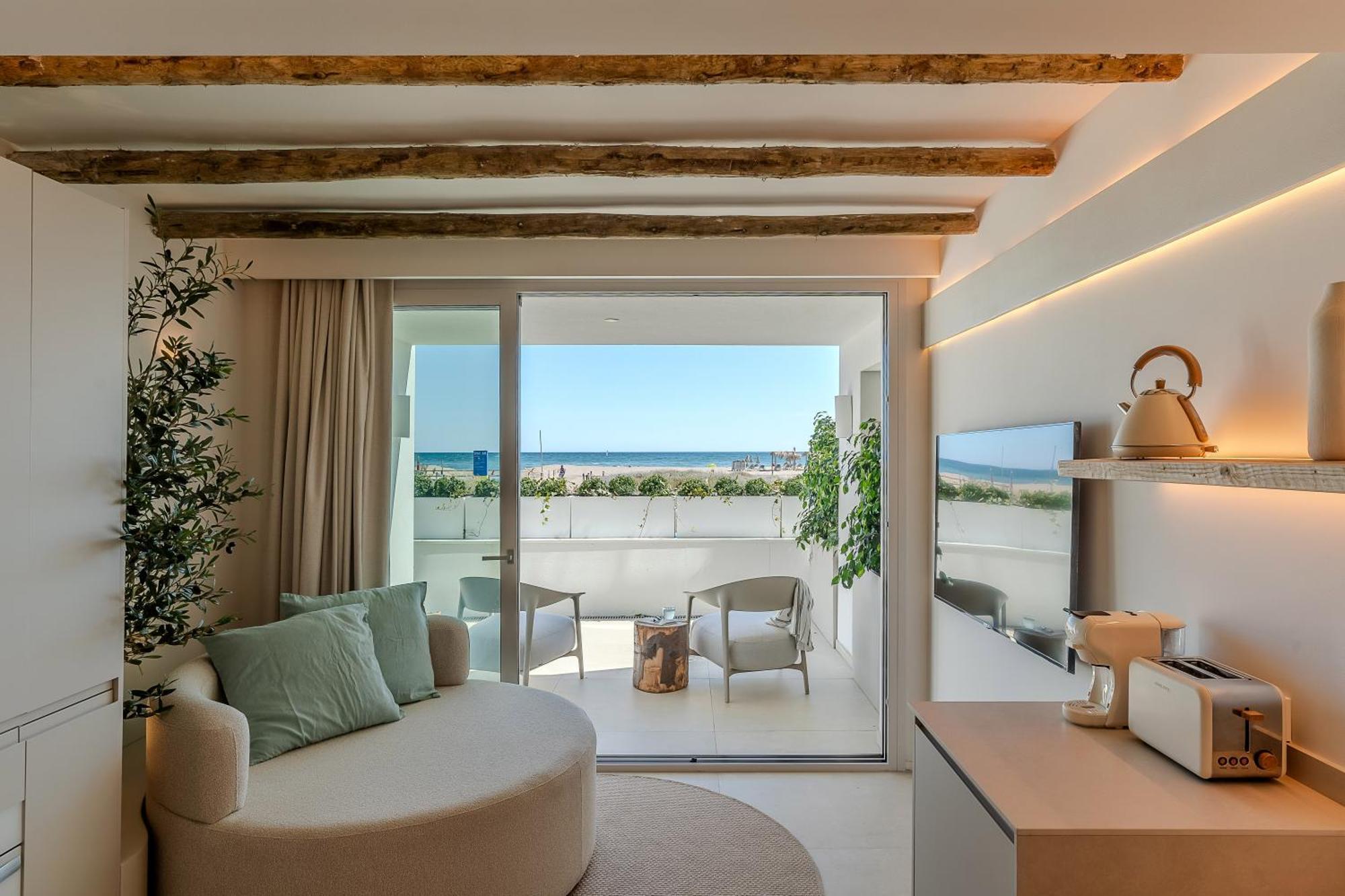 Apartamentos Azul Кастельдефельс Экстерьер фото